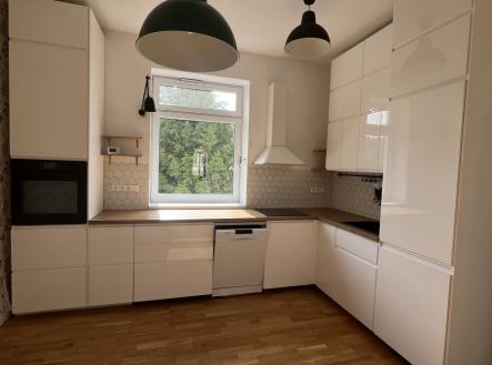 Pronájem bytu, 2+1, 72 m²