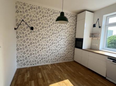 Pronájem bytu, 2+1, 72 m²