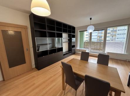 Pronájem bytu, 2+kk, 64 m²