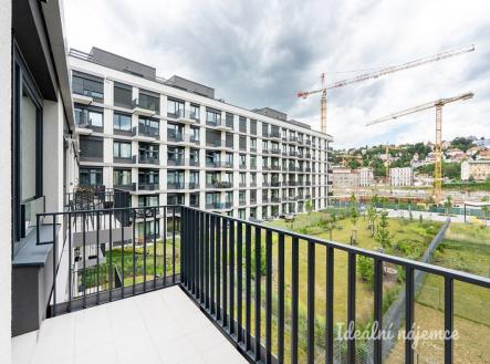 Pronájem bytu, 1+kk, 33 m²