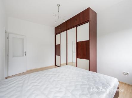 Pronájem bytu, 2+kk, 56 m²