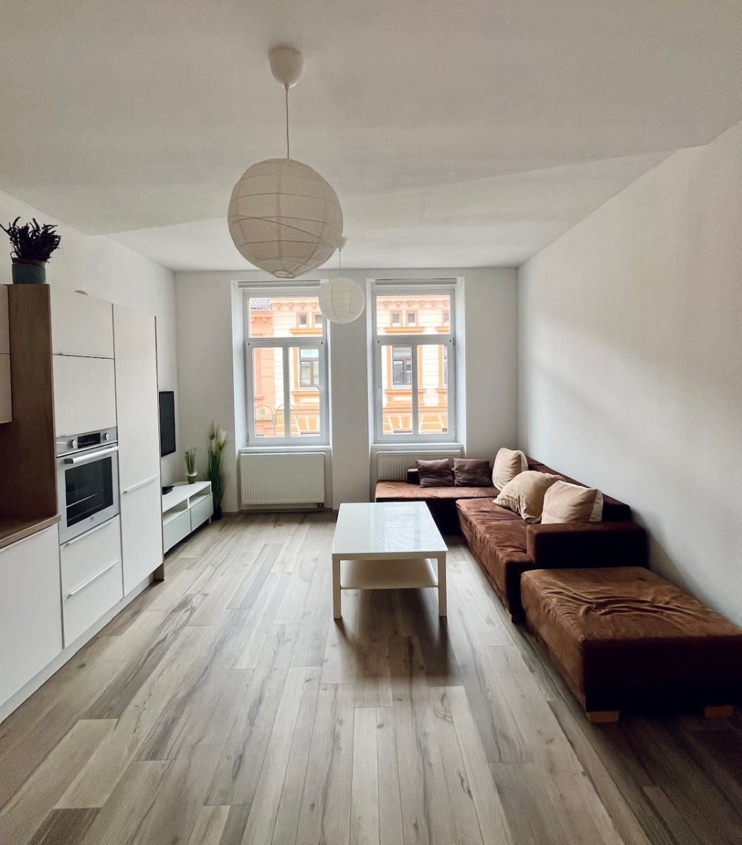 Pronájem bytu 2+kk, Skuherského, České Budějovice 3, 15500 Kč/měs, 44 m2