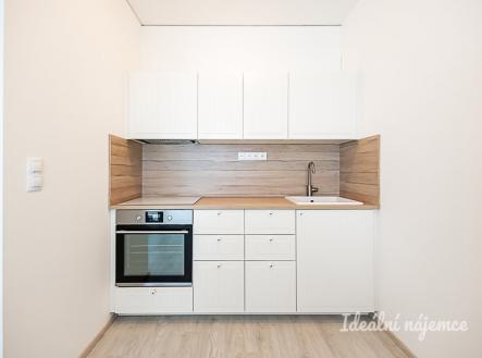 Pronájem bytu, 1+kk, 33 m²