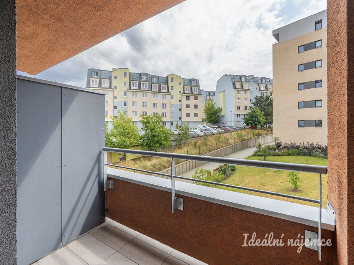 Pronájem bytu 1+kk, Šternovská, Chodov, 18.000 Kč/měs, 30 m2
