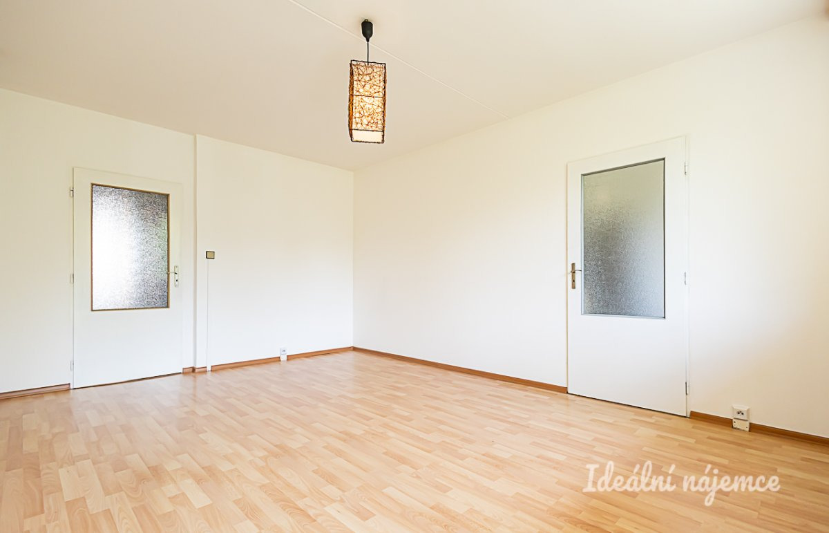 Pronájem bytu 3+1, Generála Janouška, Černý Most, 28500 Kč/měs, 80 m2