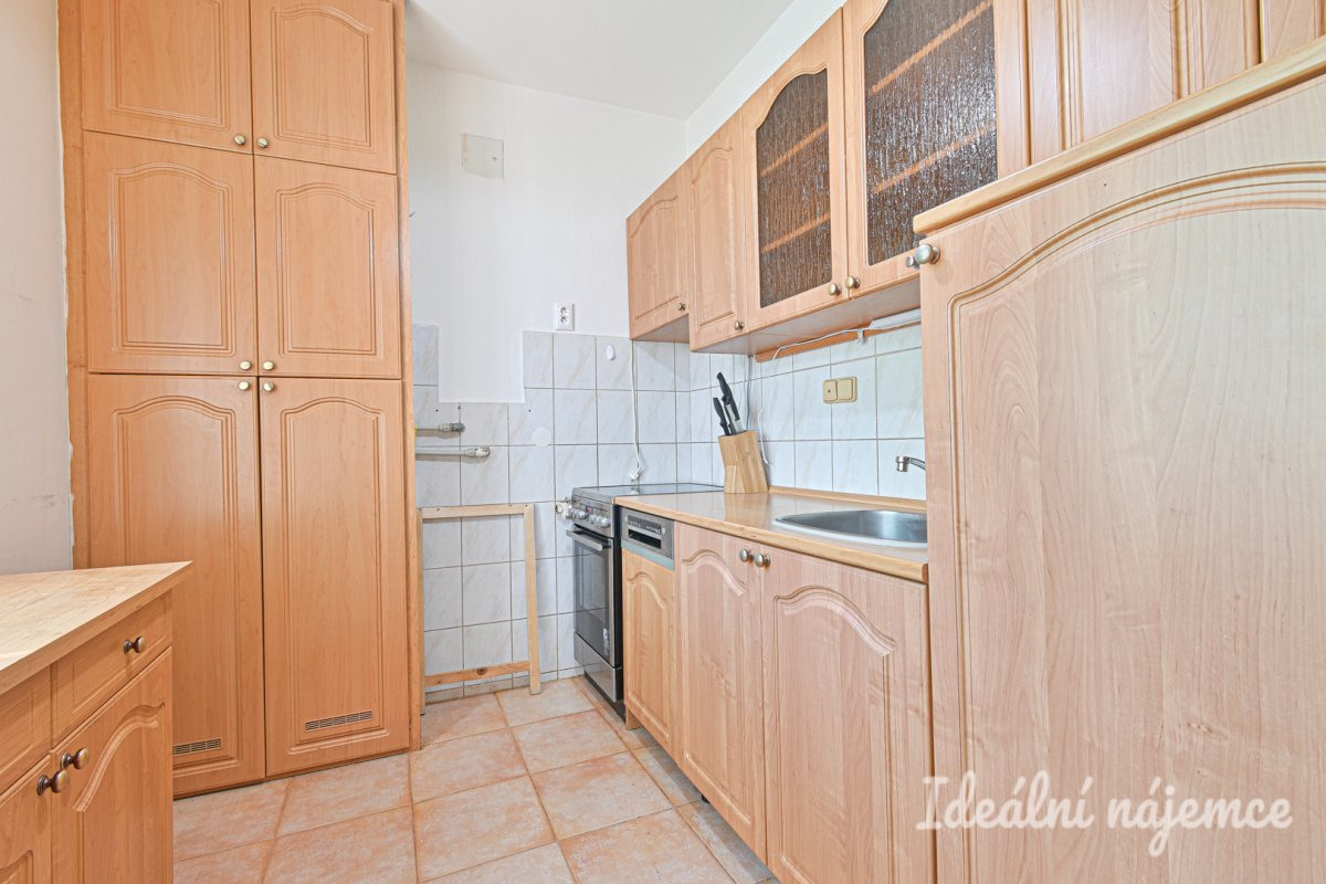 Pronájem bytu 3+kk, Bačovského, Líšeň,  22.000 Kč/měs, 72 m2