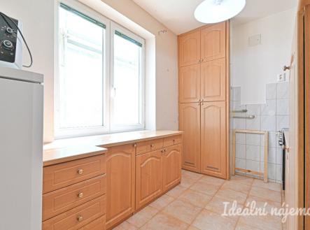 Pronájem bytu, 3+kk, 72 m²