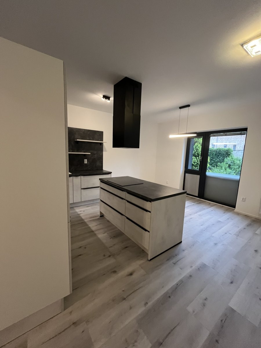 Pronájem bytu 2+kk, Dobrovského, Olomouc-město, 18 000 Kč/měs, 64 m2