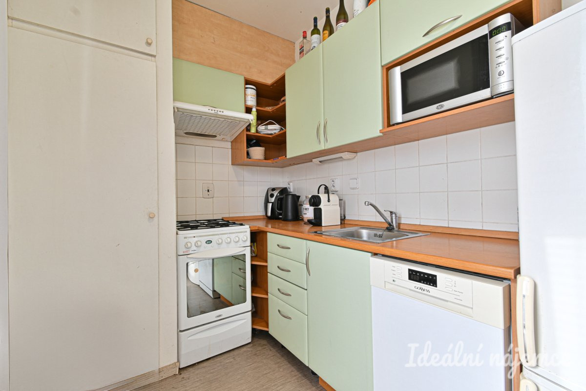 Pronájem bytu 1+1, Mojmírovo náměstí, Královo Pole, 14 900 Kč/měs, 36 m2