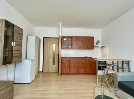 Pronájem bytu, 1+kk, 30 m²