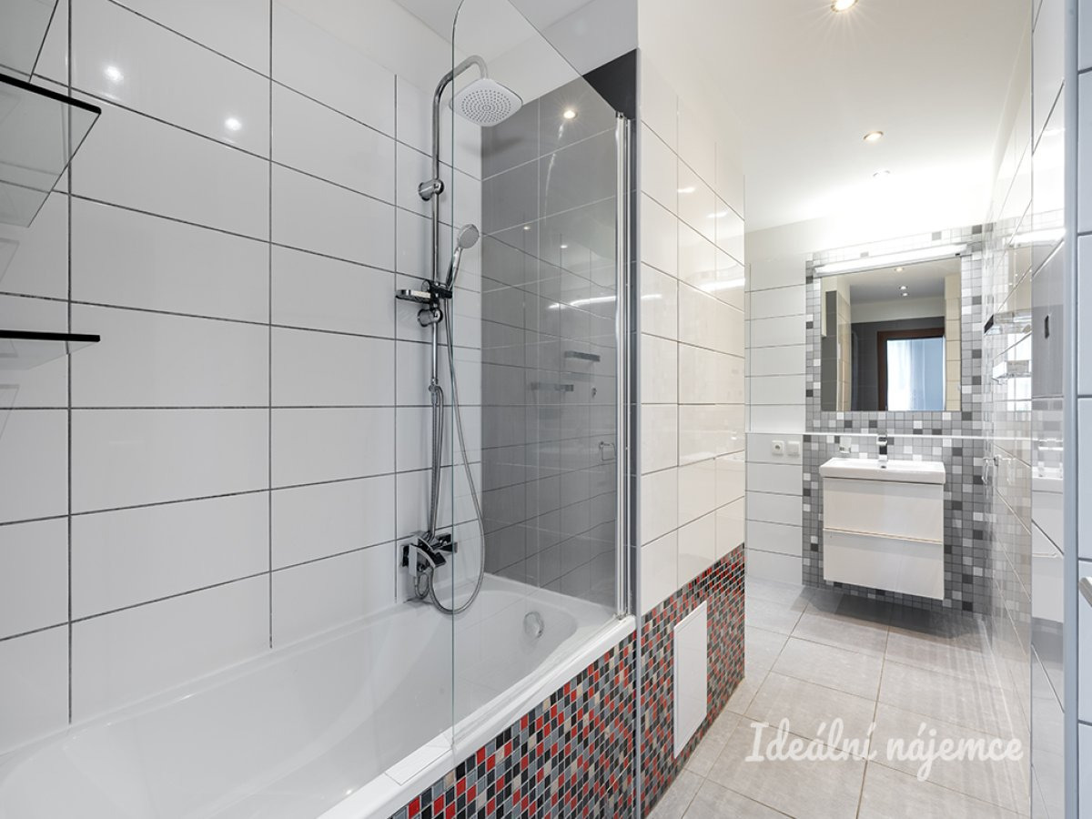 Pronájem bytu 2+1, Údolní, Braník,  20 900 Kč/měs, 59 m2