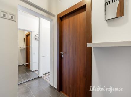 Pronájem bytu, 2+1, 59 m²