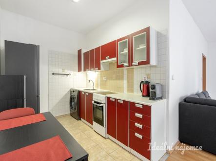 Pronájem bytu, 1+kk, 48 m²
