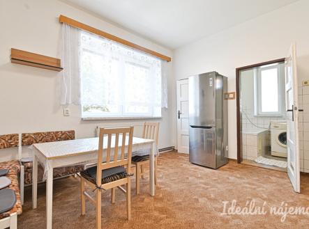 Pronájem bytu, 3+1, 77 m²