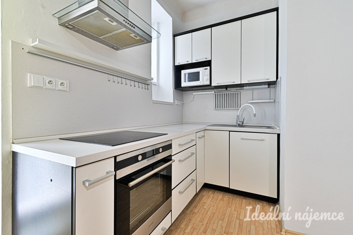 Pronájem bytu 2+kk, Kartouzská, Ponava,  18.500 Kč/měs, 44 m2