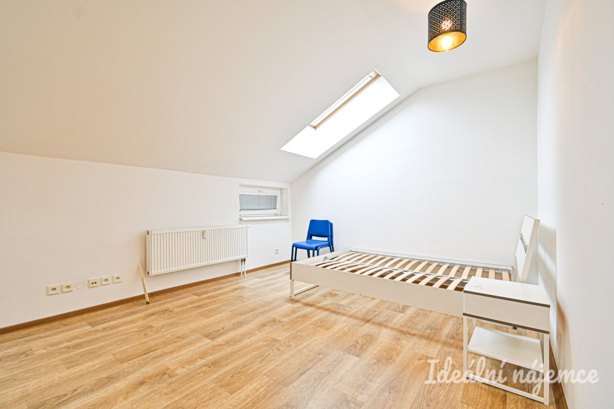 Pronájem bytu 1+kk, Cejl, Zábrdovice, 31 m2