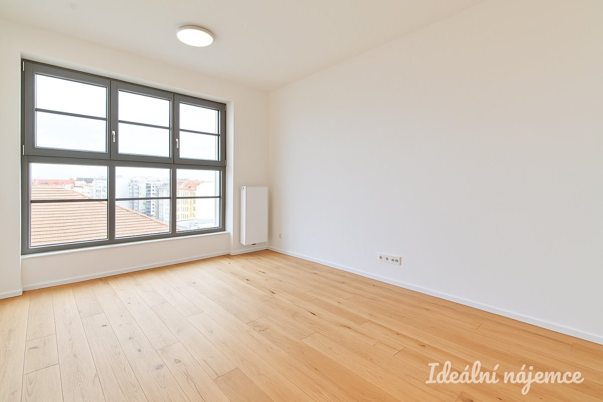 Pronájem bytu 1+kk, Bratislavská, Zábrdovice, 14 600 Kč/měs, 25 m2