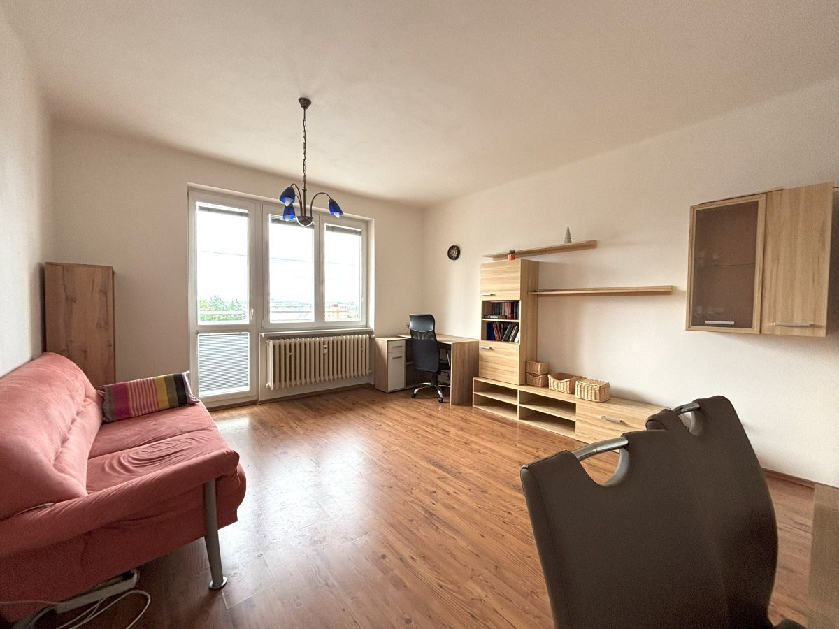 Pronájem bytu 3+1, Pod Švabinami, Lobzy, 17700,- Kč/měs, 79 m2