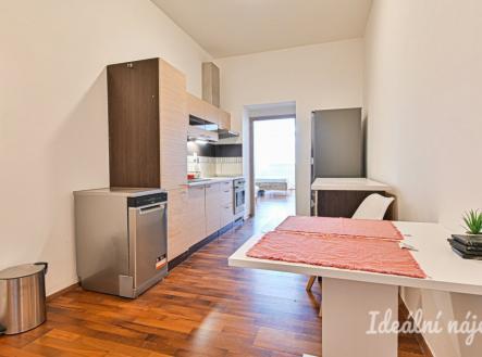 Pronájem bytu, 1+1, 48 m²