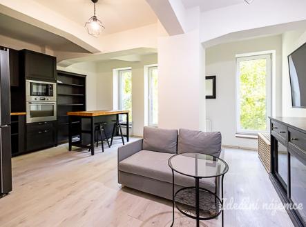 Pronájem bytu, 1+kk, 32 m²
