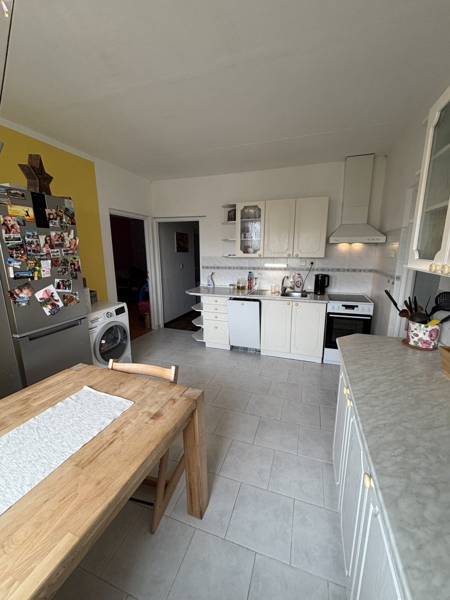 Pronájem bytu 3+1, Třída Edvarda Beneše, Nový Hradec Králové,  18.500,-Kč/měs, 88 m2