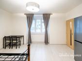Pronájem bytu, 1+kk, 27 m²
