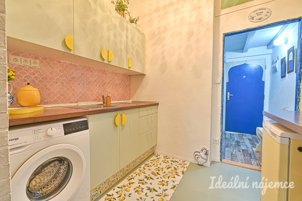 Pronájem bytu 1+1, Körnerova, Zábrdovice,  15.000 Kč/měs, 32 m2