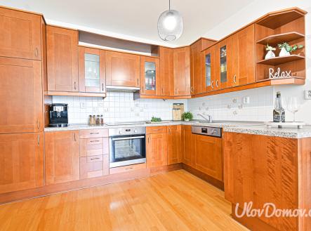 Prodej bytu, 2+kk, 64 m²