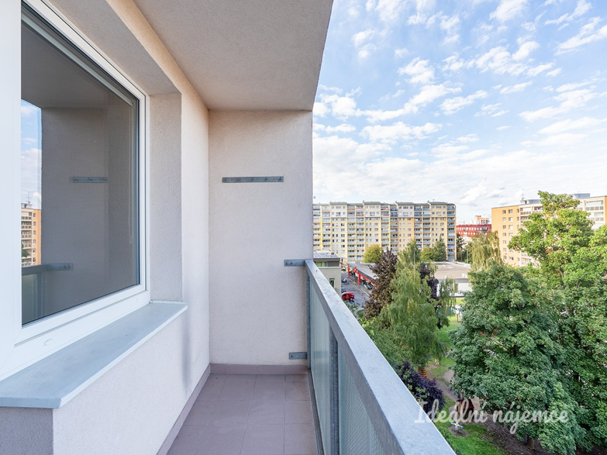 Pronájem bytu 2+1 s balkonem, Tupolevova, Letňany, 22500 Kč/měs, 61 m2