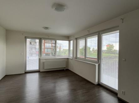 Pronájem bytu, 2+kk, 61 m²