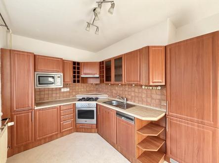 Pronájem bytu, 3+1, 70 m² obrázek