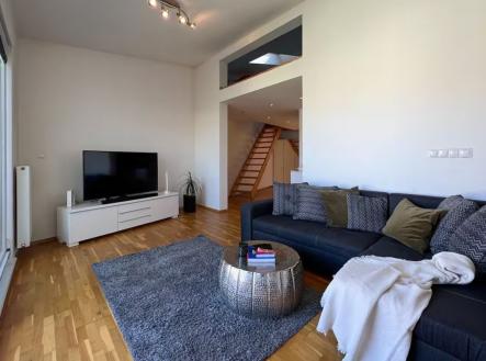 Pronájem bytu, 3+kk, 89 m²