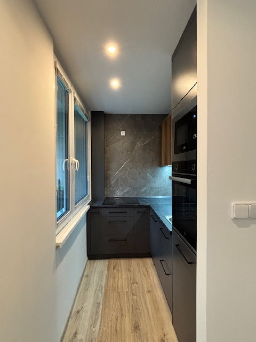 Pronájem bytu 1+kk, Bělehradská, Pardubice,  14.000 Kč/měs, 27 m2