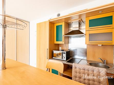 Pronájem bytu, 1+kk, 33 m²