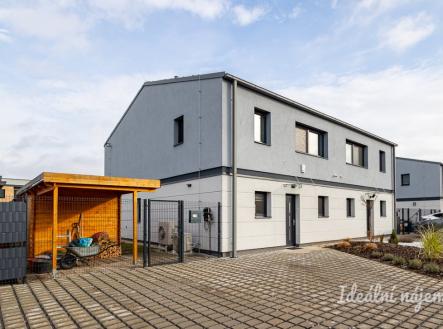 Pronájem domu/vily, 120 m²