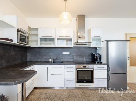 Pronájem bytu, 1+kk, 31 m²