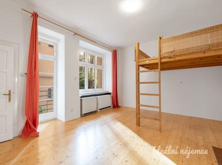 Pronájem bytu, 1+kk, 33 m²
