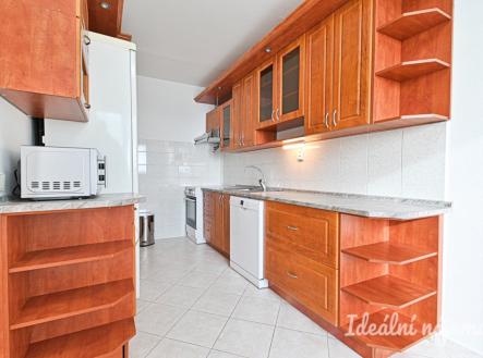 Pronájem bytu, 4+1, 89 m²