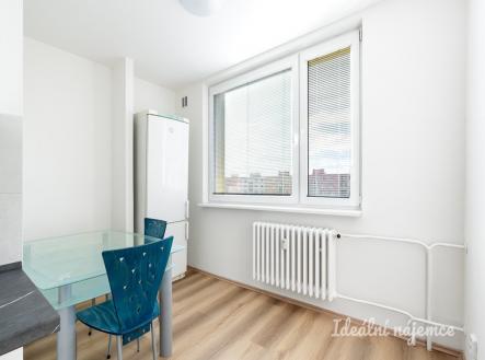 Pronájem bytu, 2+1, 61 m²