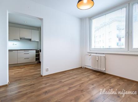 Pronájem bytu, 4+1, 87 m²