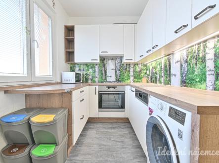 Pronájem bytu, 3+1, 58 m²