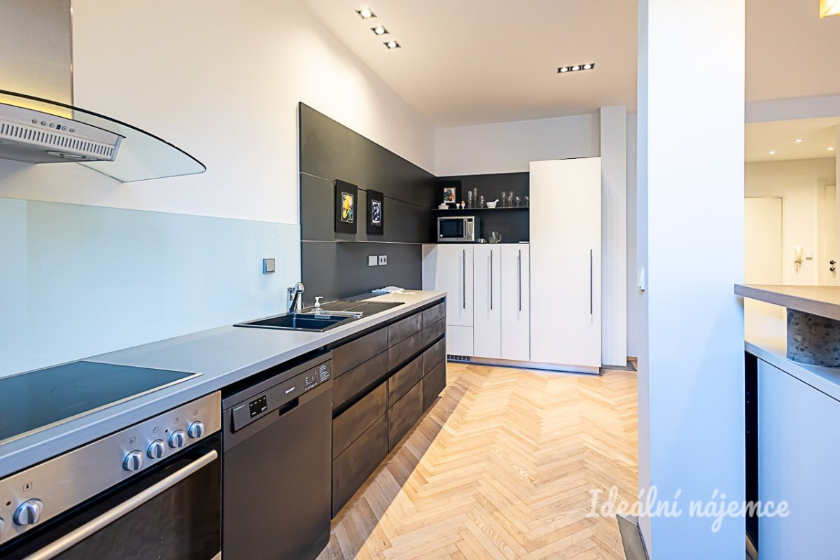 Pronájem bytu 3+kk, Valentinská, Staré Město, 114 m2