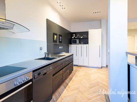 Pronájem bytu, 3+kk, 114 m²