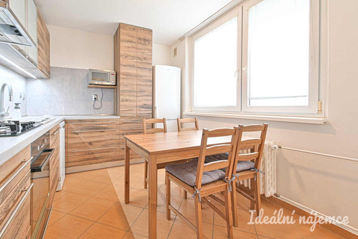 Pronájem bytu 2+1, Jasanová, Jundrov,  21.000 Kč/měs, 58 m2