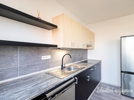 Pronájem bytu, 1+kk, 30 m²