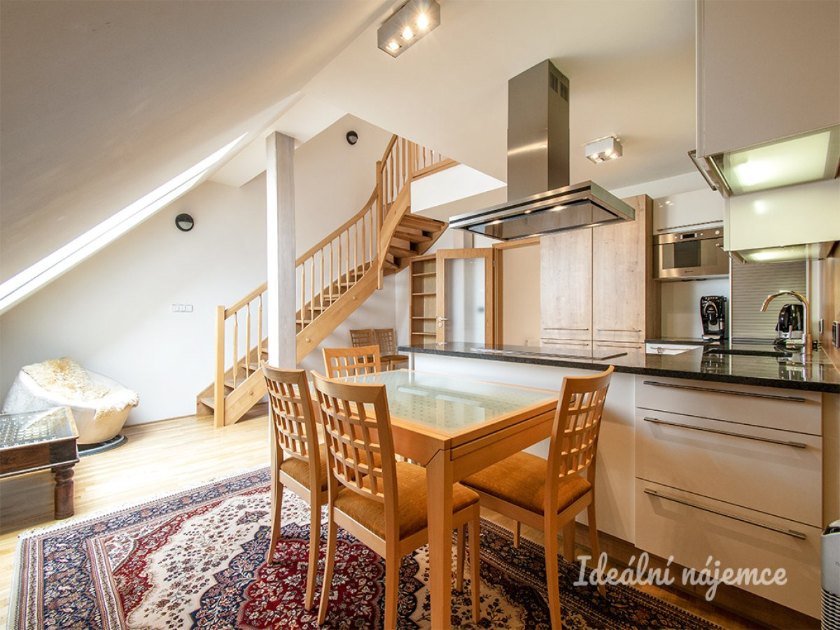 Prodej bytu 3+kk, Praha 4 - Nusle