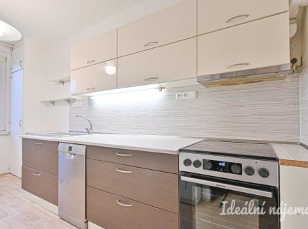 Pronájem bytu, 4+1, 76 m²