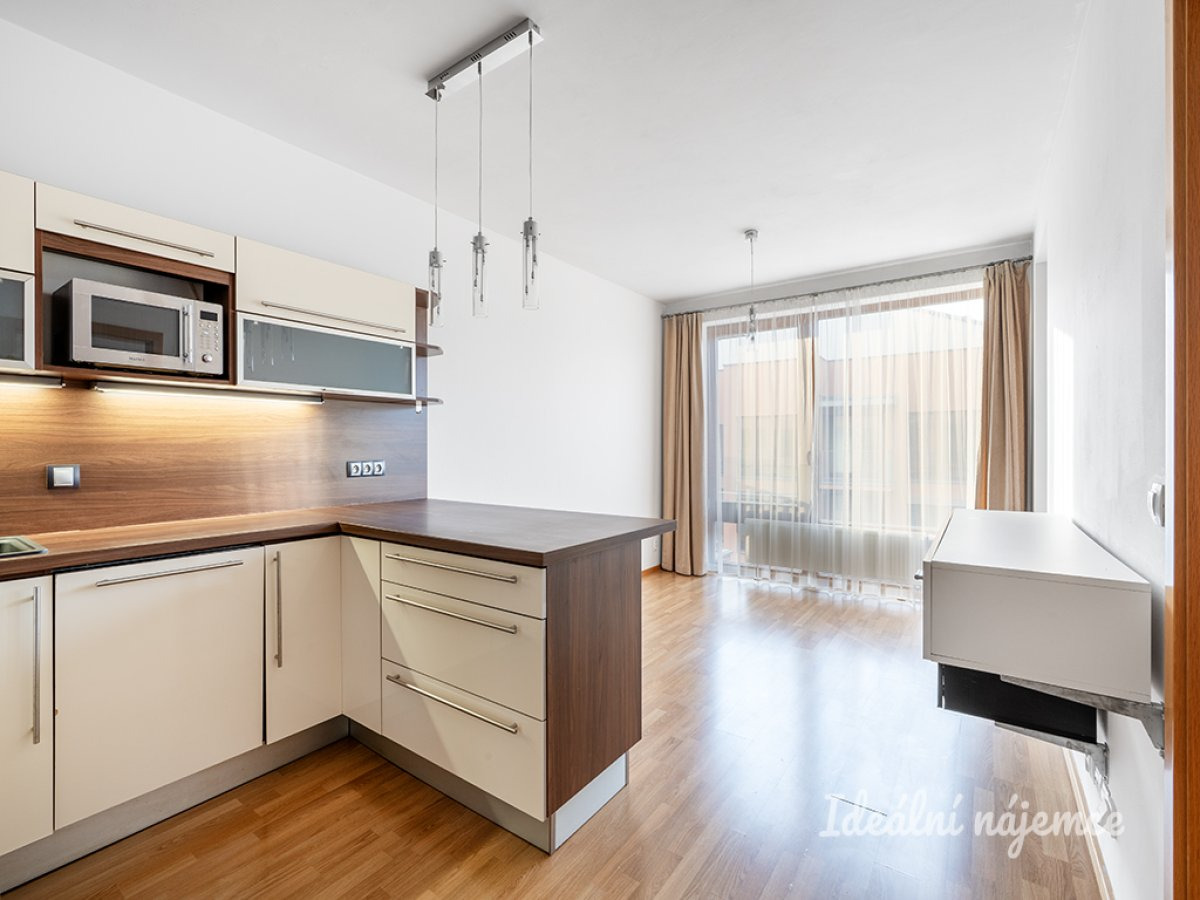 Pronájem bytu 2+kk, Na Fialce, Říčany u Prahy,  Kč/měs, 48 m2