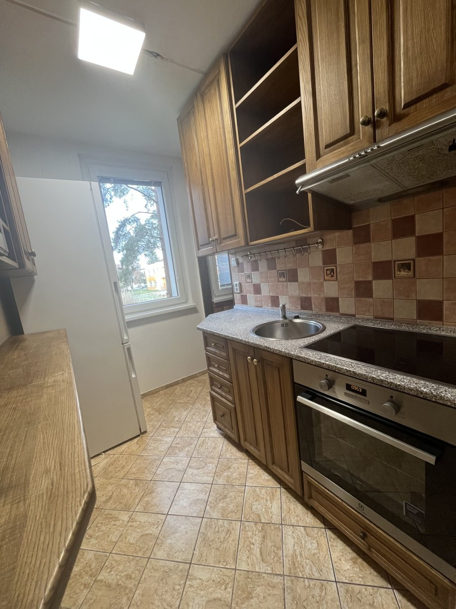 Pronájem bytu 2+1, Kischova, Povel,14000 Kč/měsíc/48m2