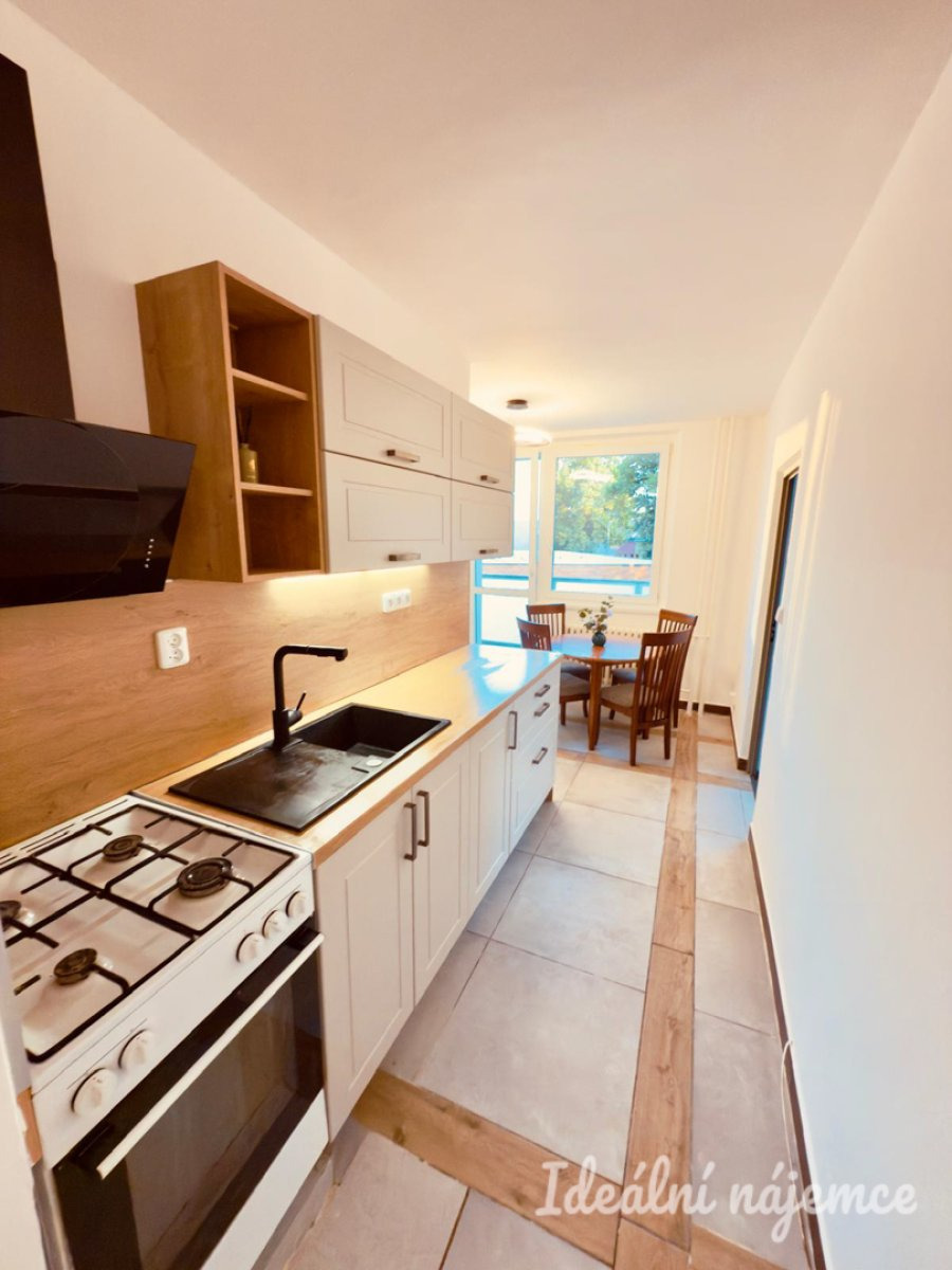 Pronájem bytu 2+1, , J. Palacha 26, Břeclav - 15.000,- Kč/měs, 49 m2